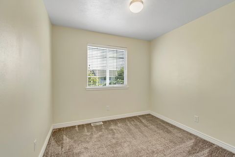 Tiny photo for 966 E LAMBERT AVE, Santaquin, UT 84655 (MLS # 2158763)