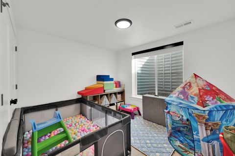 Tiny photo for 11161 S CHEVIOT HILLS LN, South Jordan, UT 84009 (MLS # 2130884)