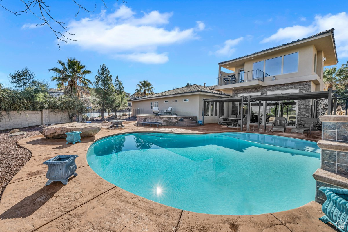 Home For Sale 1488 S 2520 E, St. UT 84790 Homie