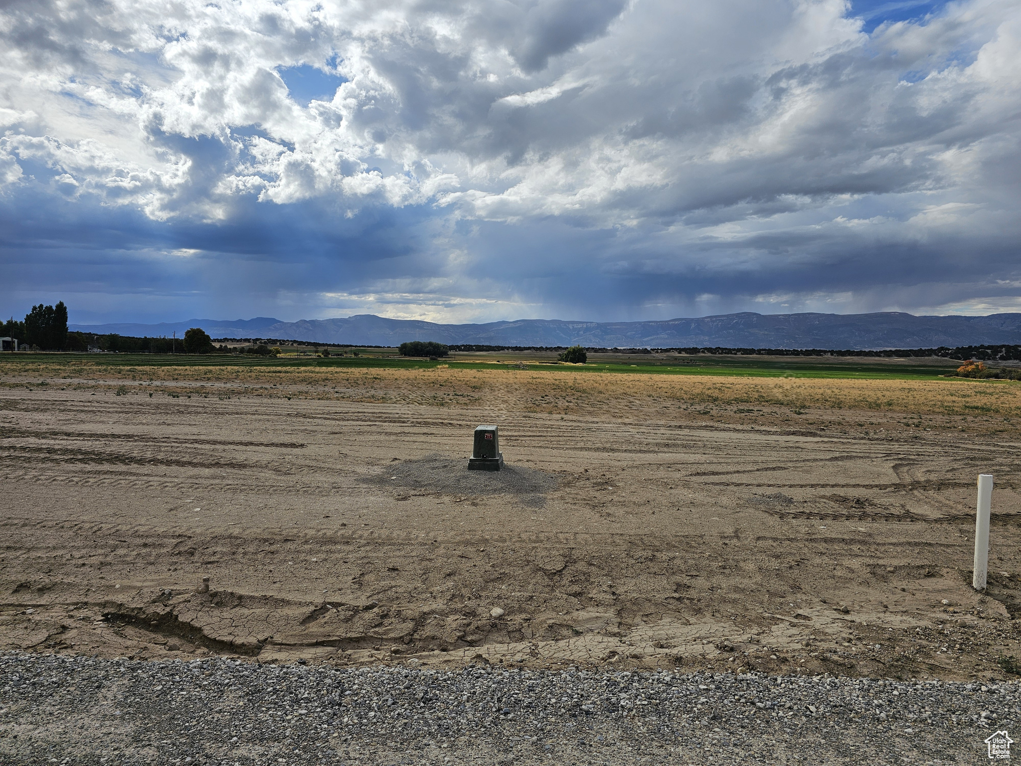 CRAWFROD CIRCLE - Land