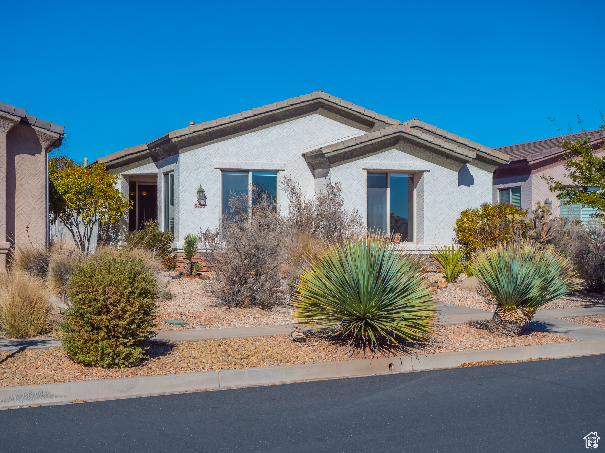 3739 E Crimson Fairway Dr, Washington, Utah image 1