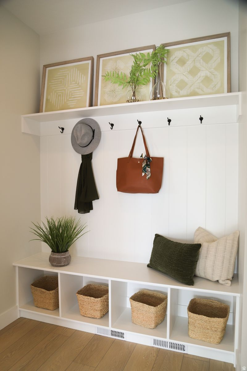 RIVERSIDE ESTATES - Residential