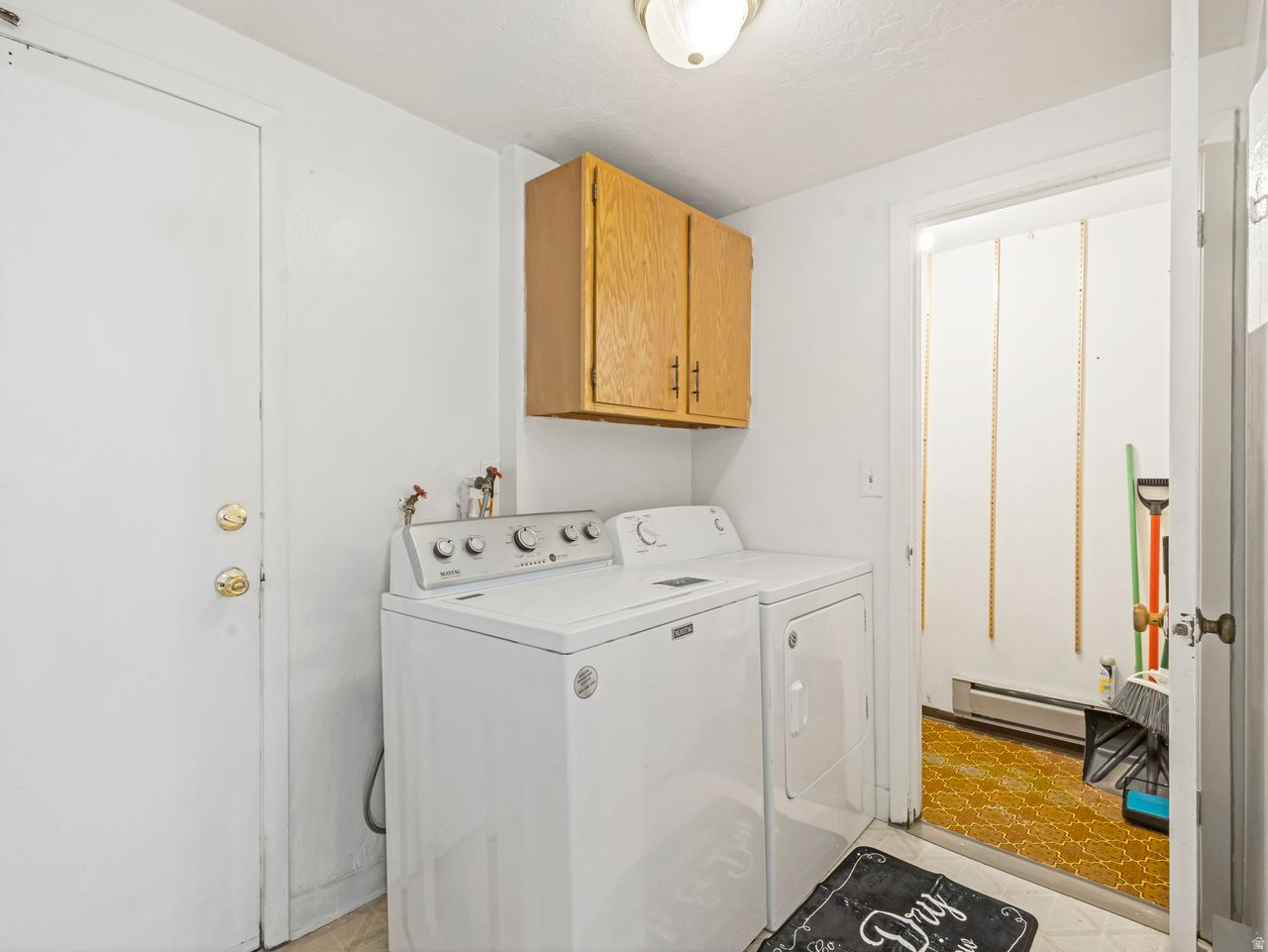 MOUNTAIN VIEW PARK - Residential