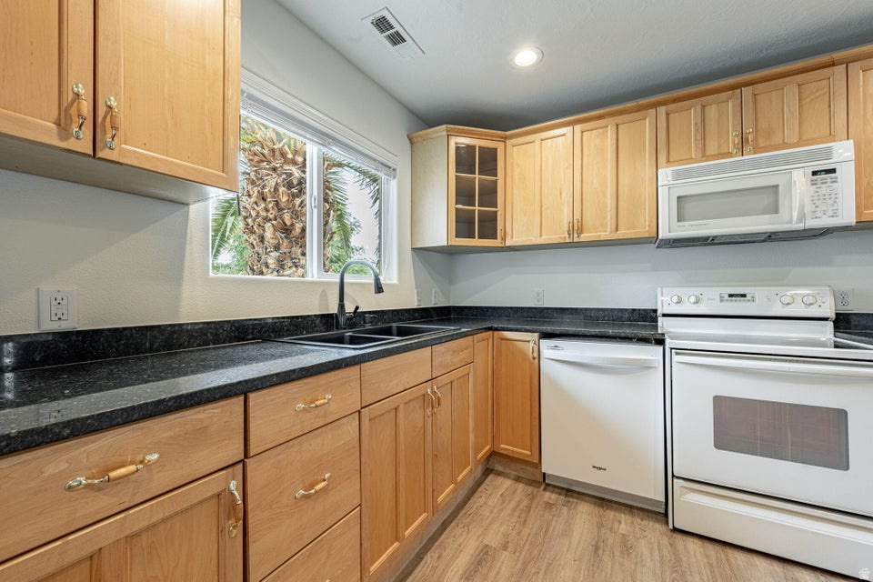 PHEASANT SPRINGS 1 - Residential