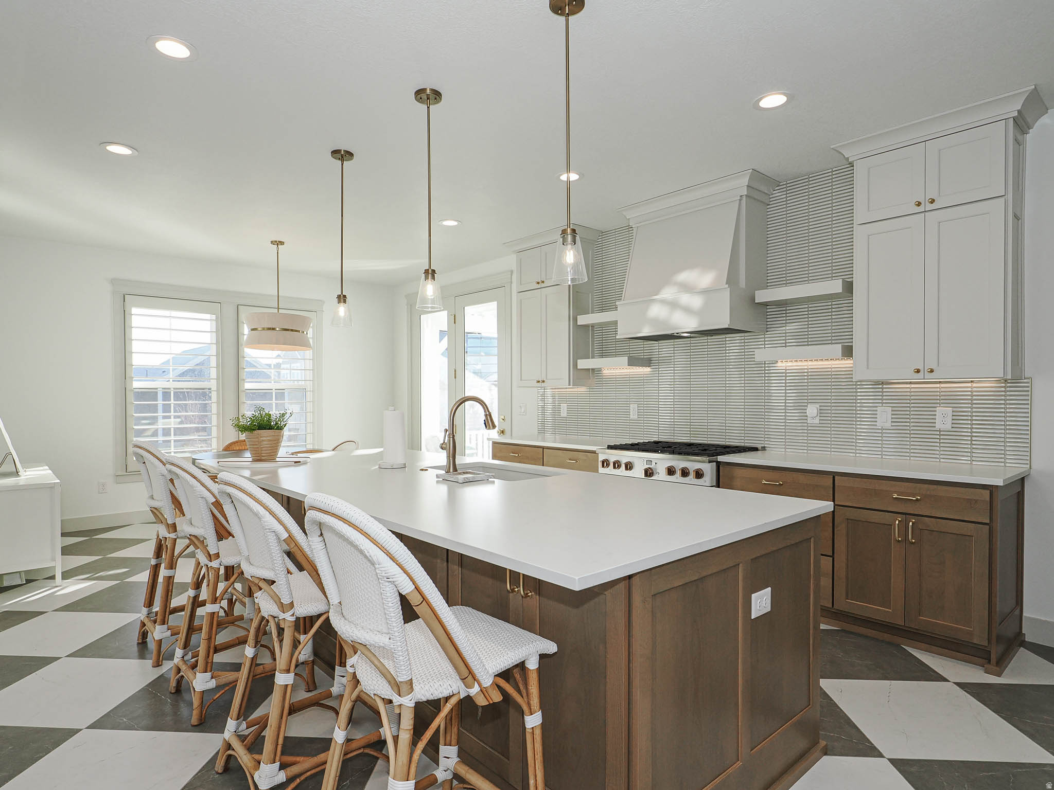 DAYBREAK - Residential