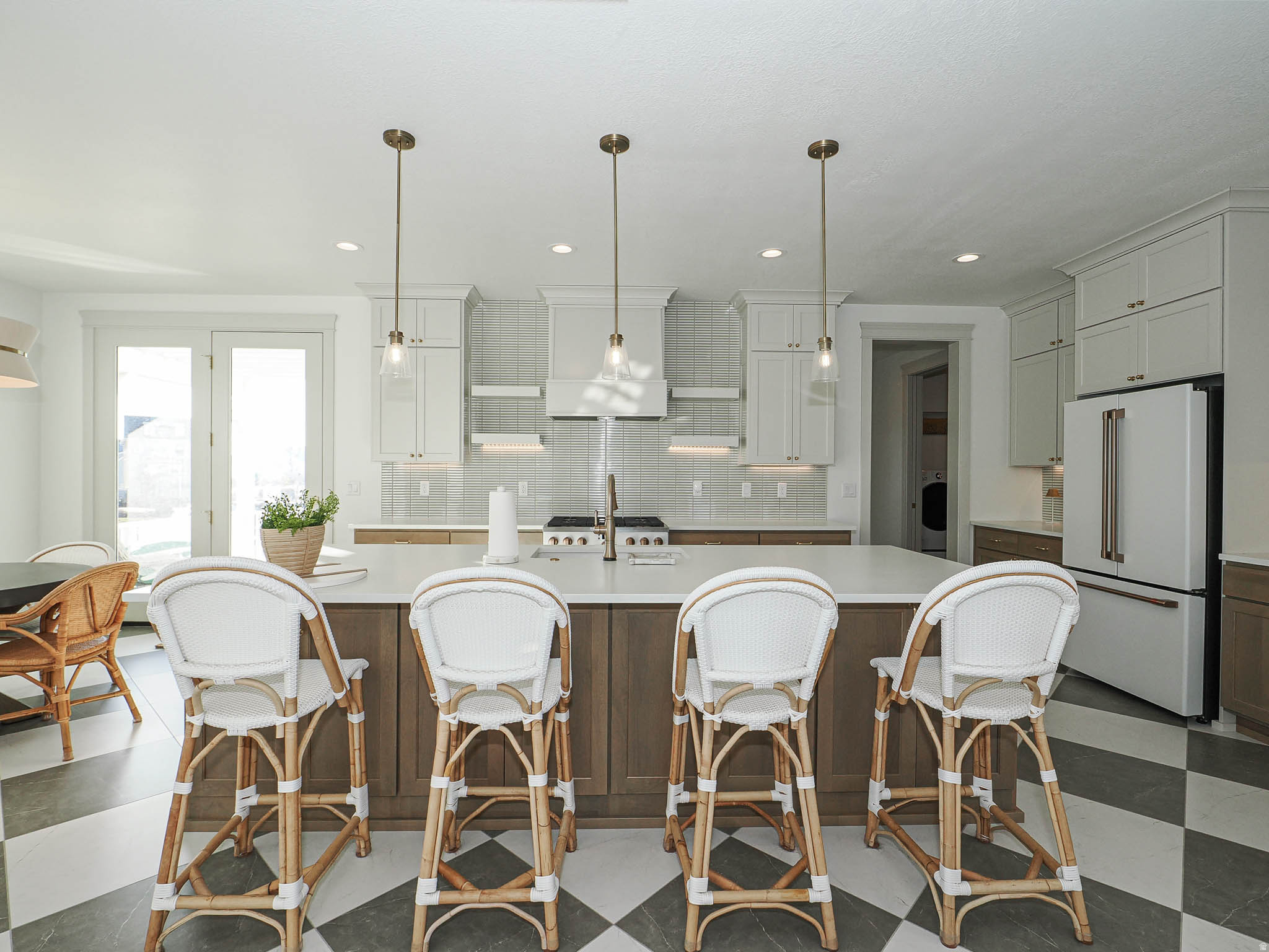 DAYBREAK - Residential