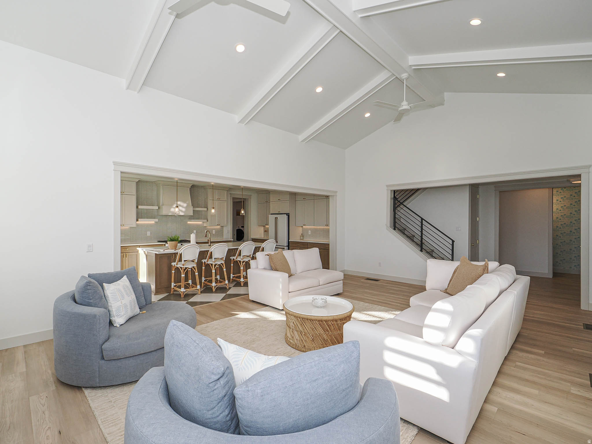 DAYBREAK - Residential