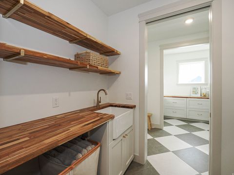 Tiny photo for 6543 W LAKE AVE S, South Jordan, UT 84009 (MLS # 2128352)