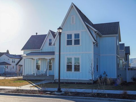 Tiny photo for 6543 W LAKE AVE S, South Jordan, UT 84009 (MLS # 2128352)