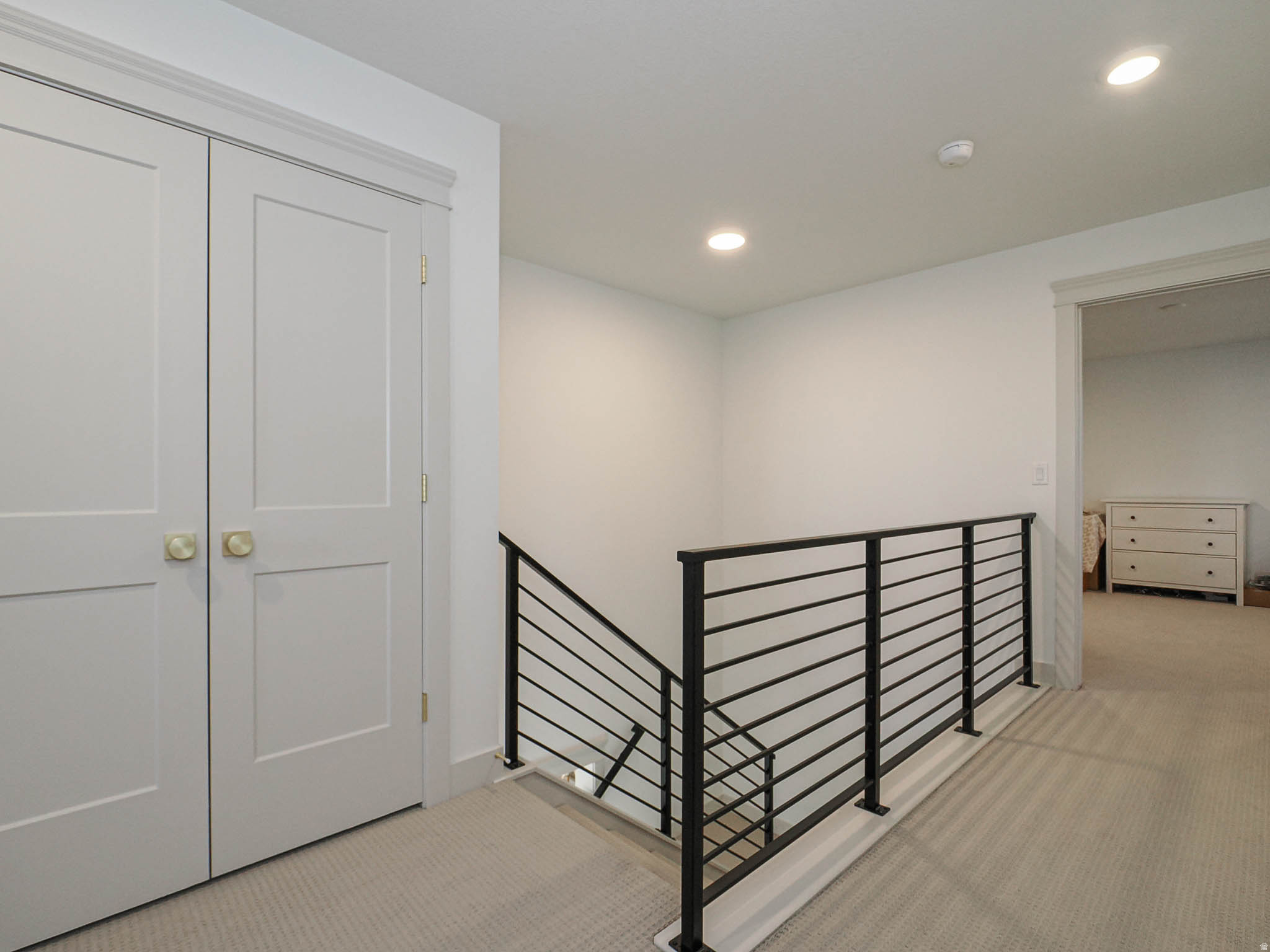 DAYBREAK - Residential