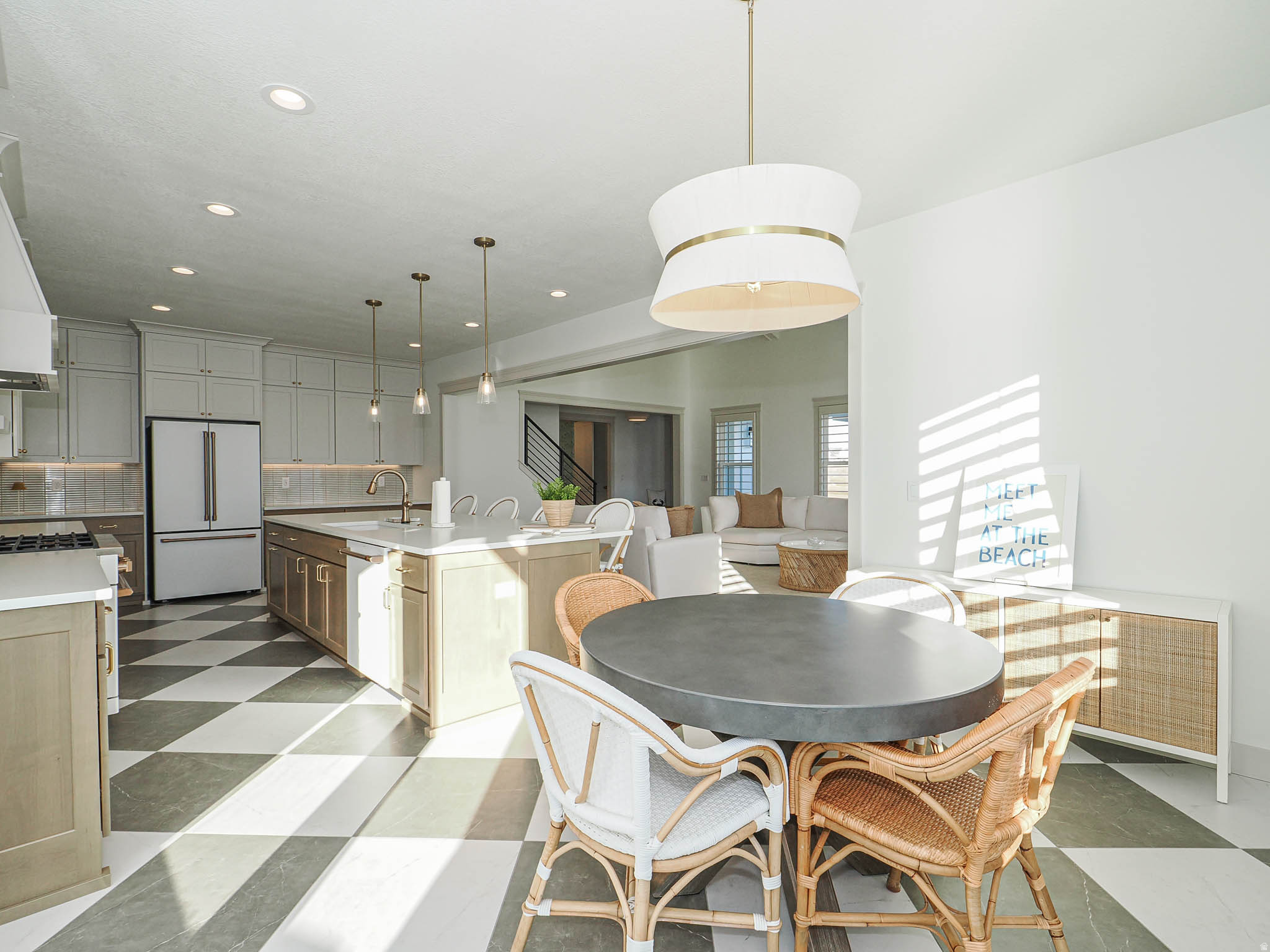 DAYBREAK - Residential