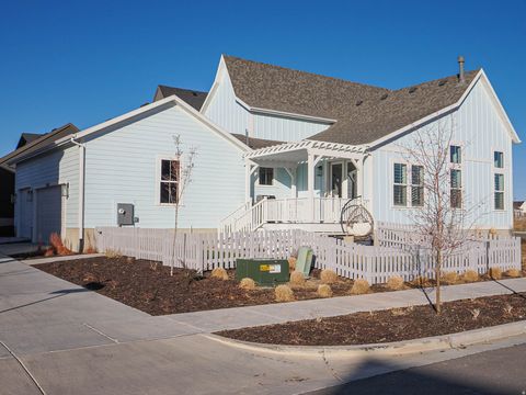 Tiny photo for 6543 W LAKE AVE S, South Jordan, UT 84009 (MLS # 2128352)