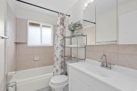 Tiny photo for 537 E 1900 N, North Ogden, UT 84414 (MLS # 2153150)