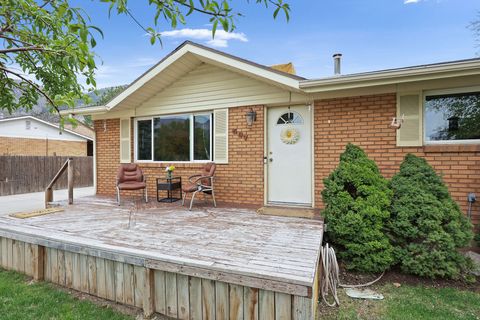 Tiny photo for 537 E 1900 N, North Ogden, UT 84414 (MLS # 2153150)