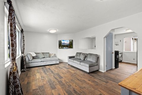 Tiny photo for 537 E 1900 N, North Ogden, UT 84414 (MLS # 2153150)