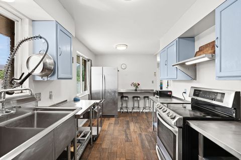 Tiny photo for 537 E 1900 N, North Ogden, UT 84414 (MLS # 2153150)