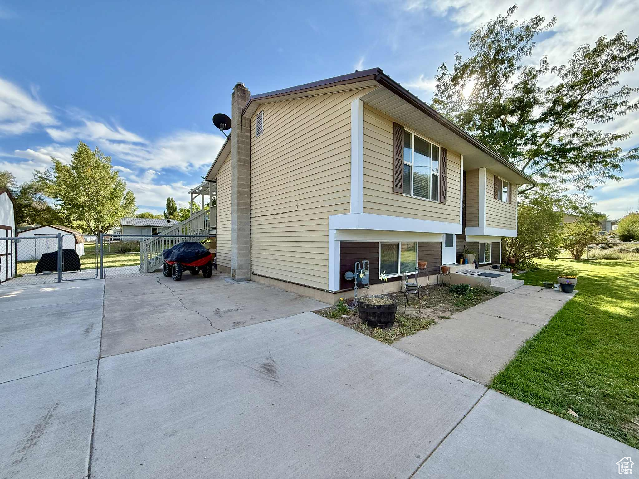 HIGH COUNTRY ESTATES - Residential