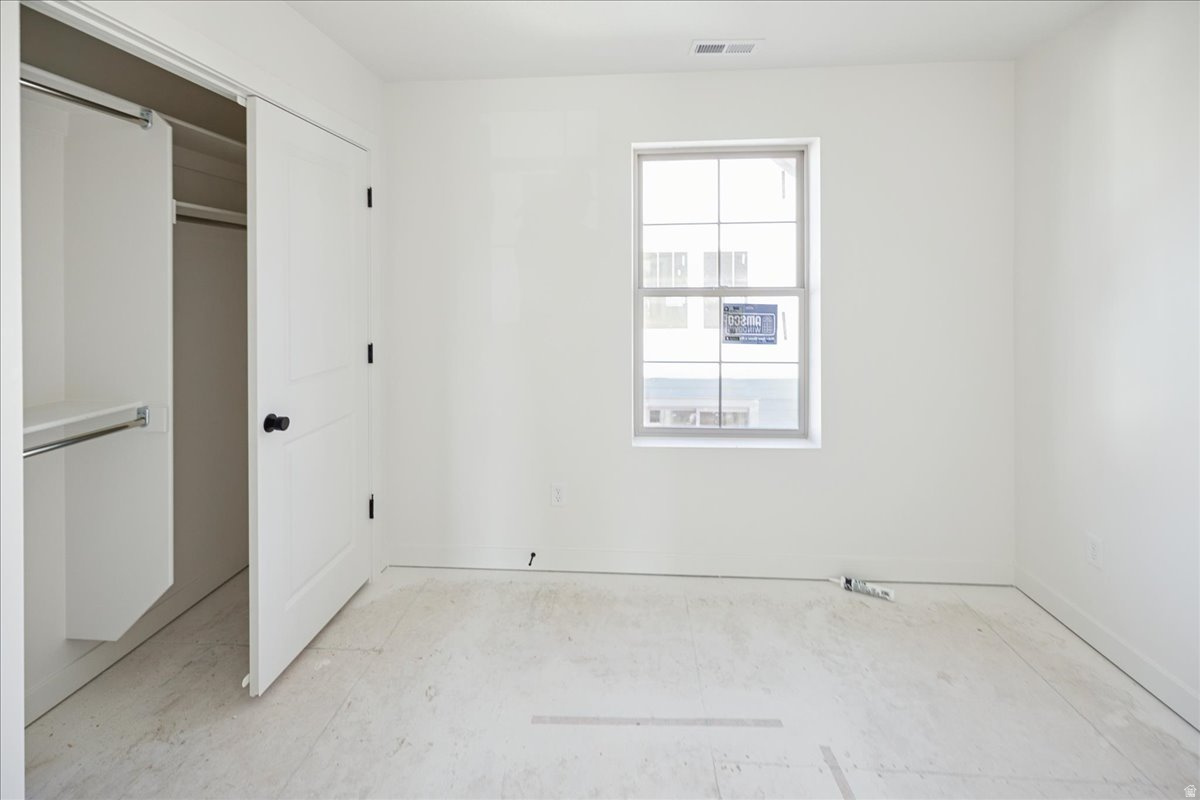 DAYBREAK - Residential