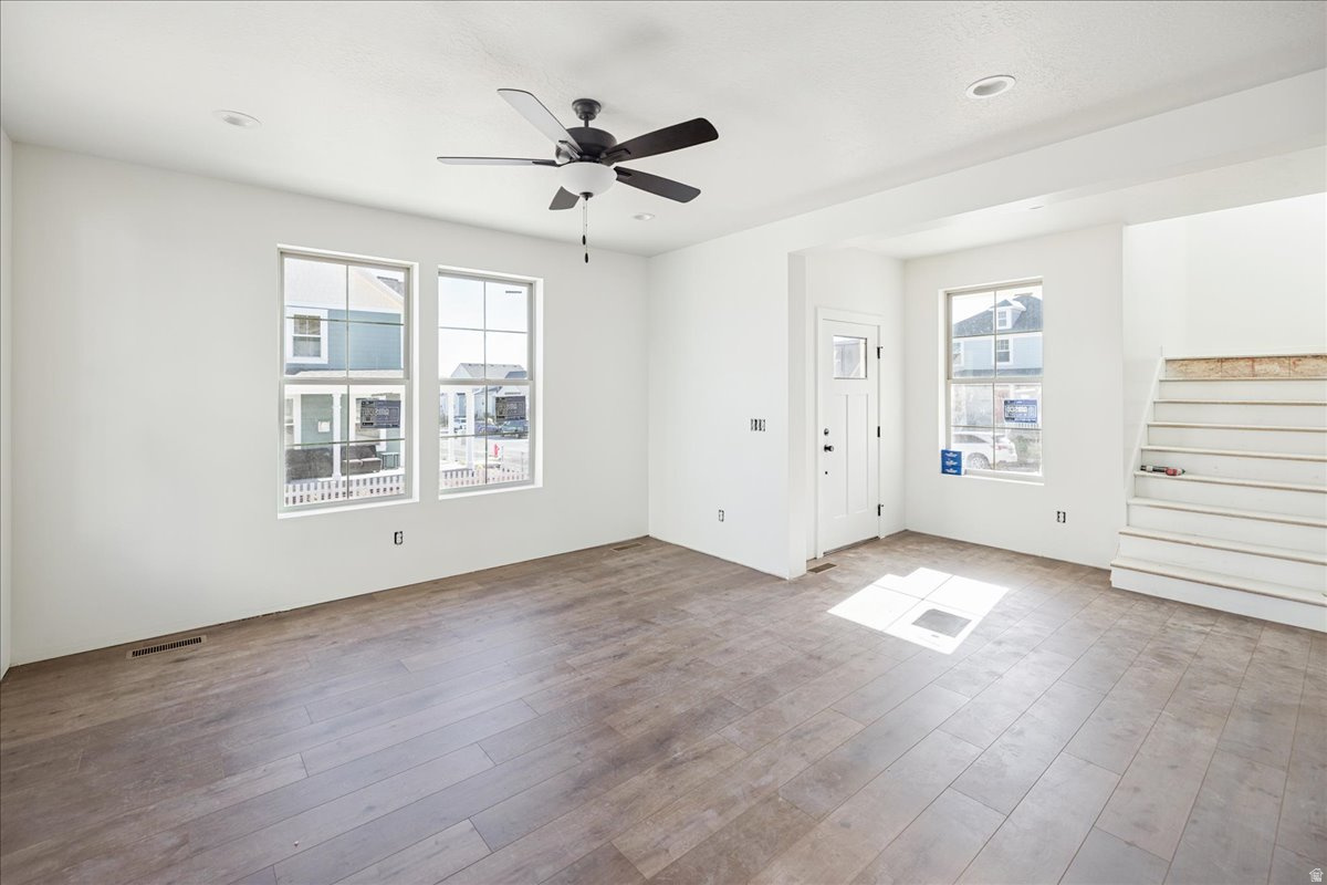 DAYBREAK - Residential