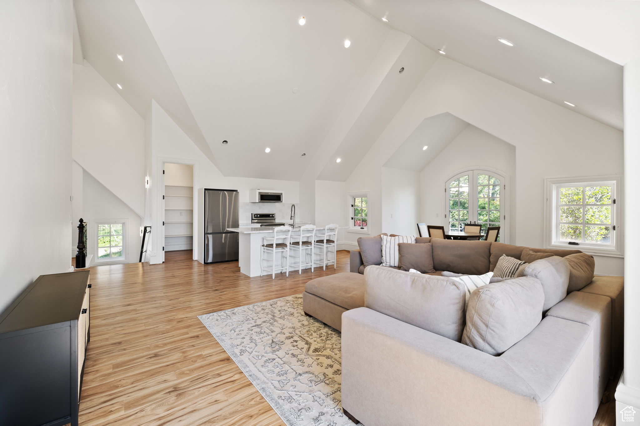 PEPPERWOOD - Residential