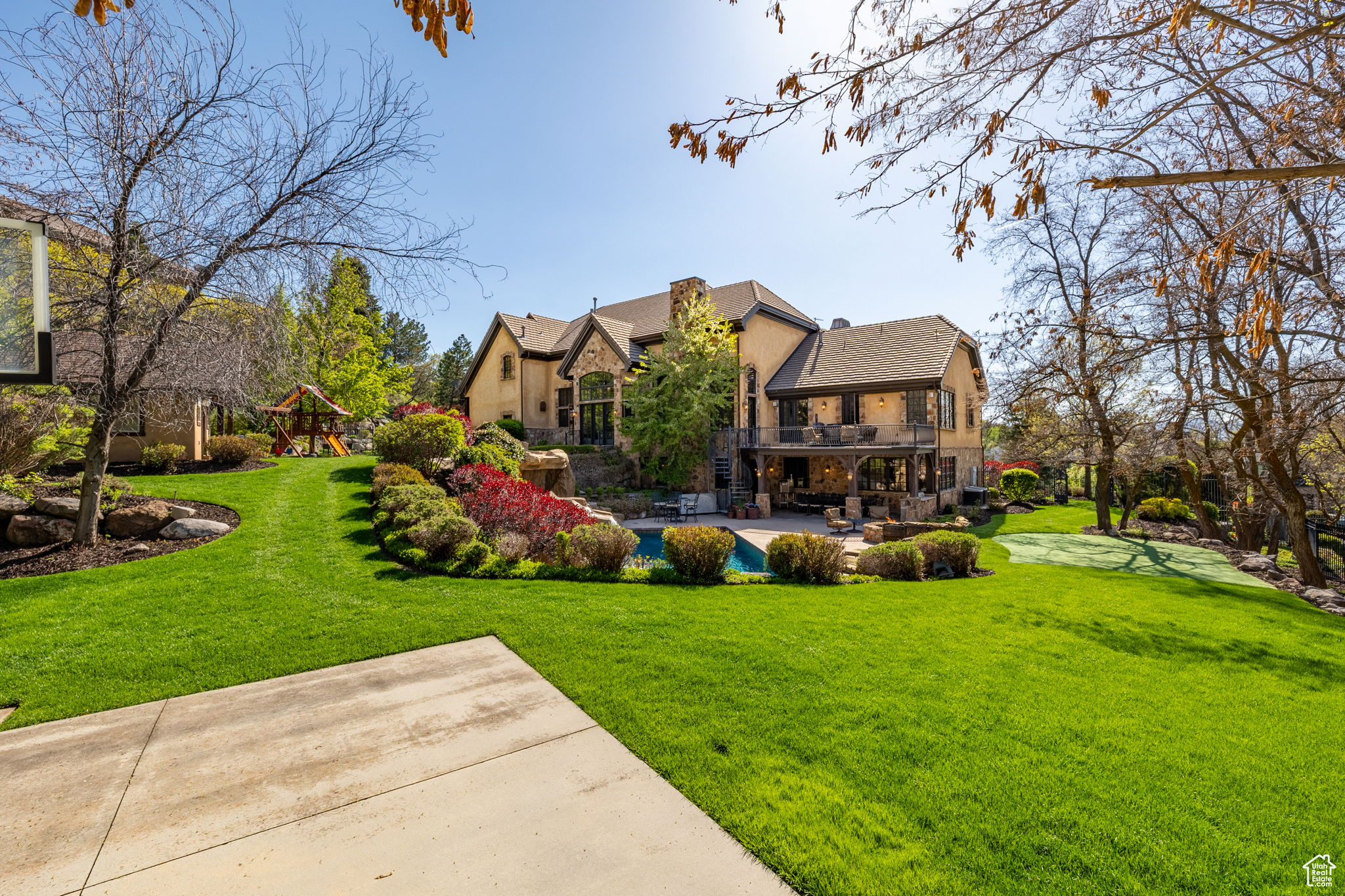 PEPPERWOOD - Residential