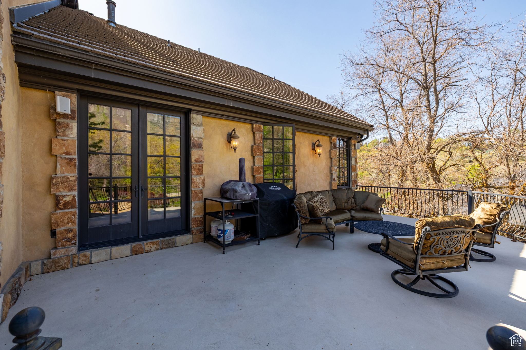PEPPERWOOD - Residential