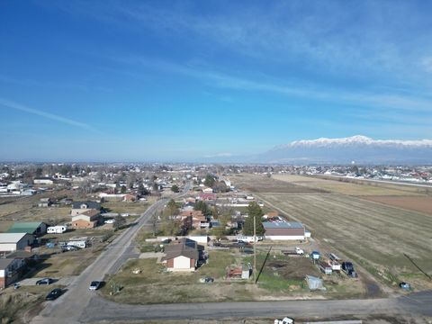 Tiny photo for 2870 S 3925 W, Taylor, UT 84401 (MLS # 2133969)