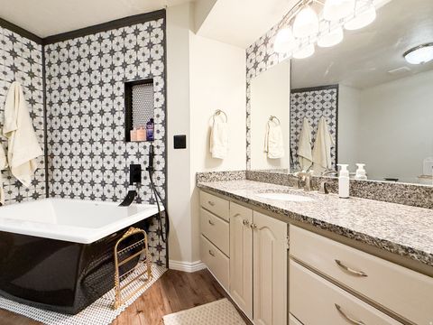 Tiny photo for 2870 S 3925 W, Taylor, UT 84401 (MLS # 2133969)