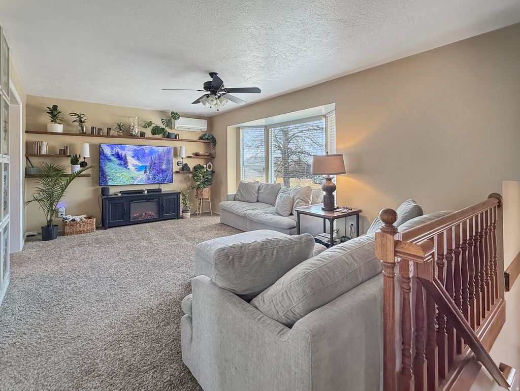 Photo of 2870 S 3925 W, Taylor, UT 84401 (MLS # 2133969)