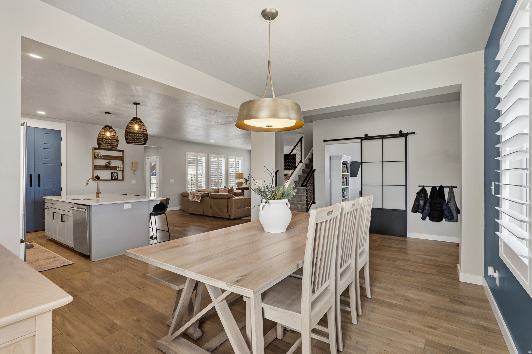 DAYBREAK - Residential