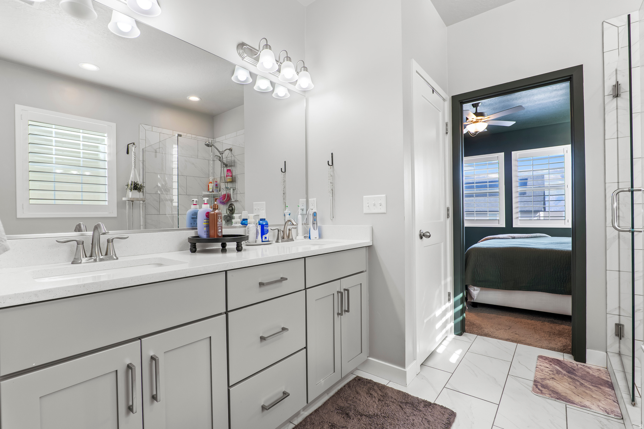 DAYBREAK - Residential