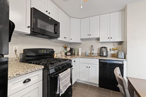 Tiny photo for 1407 ARTHUR DR, Provo, UT 84601 (MLS # 2149511)