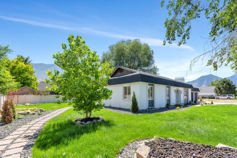 Tiny photo for 1905 S 1600 W, Mapleton, UT 84664 (MLS # 2174889)
