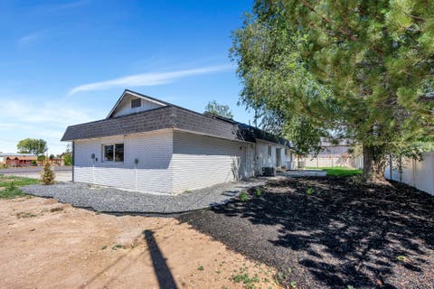 Tiny photo for 1905 S 1600 W, Mapleton, UT 84664 (MLS # 2174889)