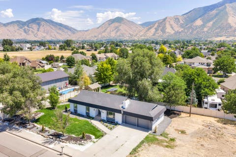 Tiny photo for 1905 S 1600 W, Mapleton, UT 84664 (MLS # 2174889)