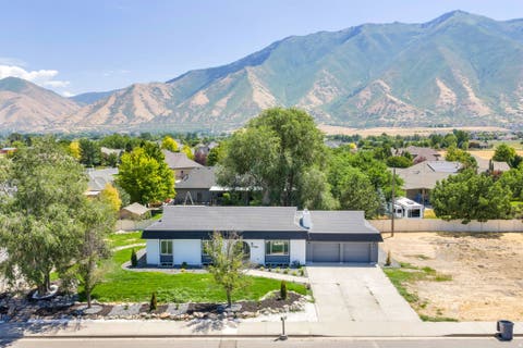 Tiny photo for 1905 S 1600 W, Mapleton, UT 84664 (MLS # 2174889)