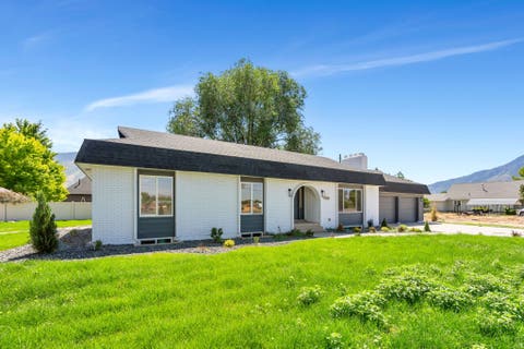 Tiny photo for 1905 S 1600 W, Mapleton, UT 84664 (MLS # 2174889)