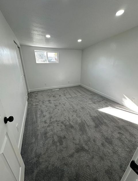 Tiny photo for 1493 MARILYN DR, Layton, UT 84041 (MLS # 2122491)