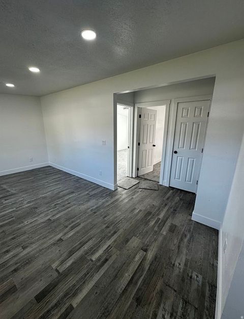 Tiny photo for 1493 MARILYN DR, Layton, UT 84041 (MLS # 2122491)