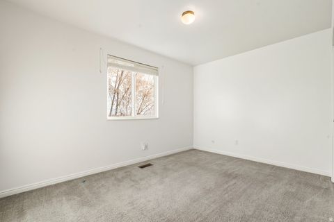 Tiny photo for 393 LAKEWOOD DR, Provo, UT 84601 (MLS # 2126632)