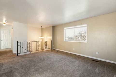 Tiny photo for 393 LAKEWOOD DR, Provo, UT 84601 (MLS # 2126632)