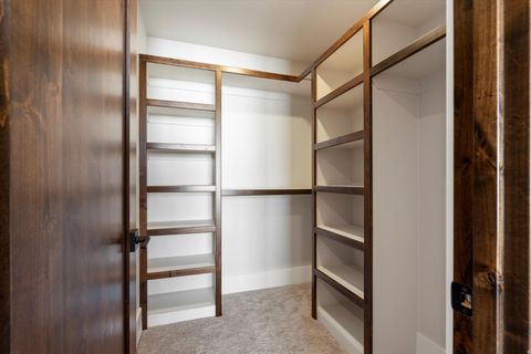 Tiny photo for 6251 E LEGACY DR, Huntsville, UT 84317 (MLS # 2127478)