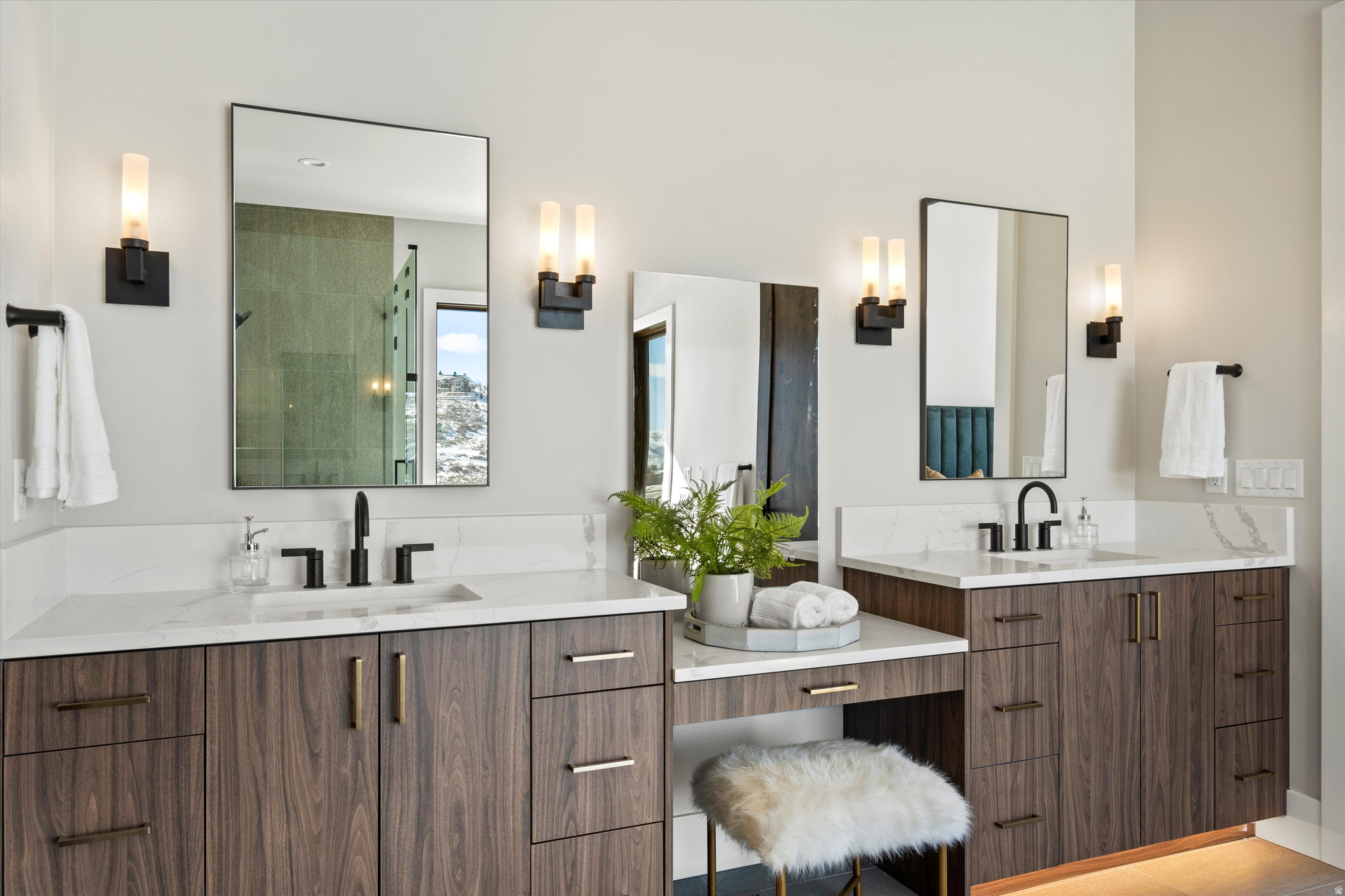 LEGACY MOUNTAIN - Residential