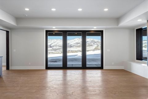 Tiny photo for 6251 E LEGACY DR, Huntsville, UT 84317 (MLS # 2127478)