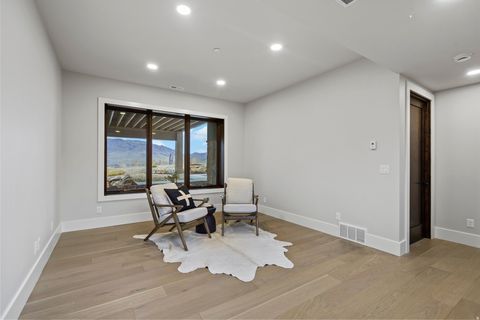Tiny photo for 6251 E LEGACY DR, Huntsville, UT 84317 (MLS # 2127478)