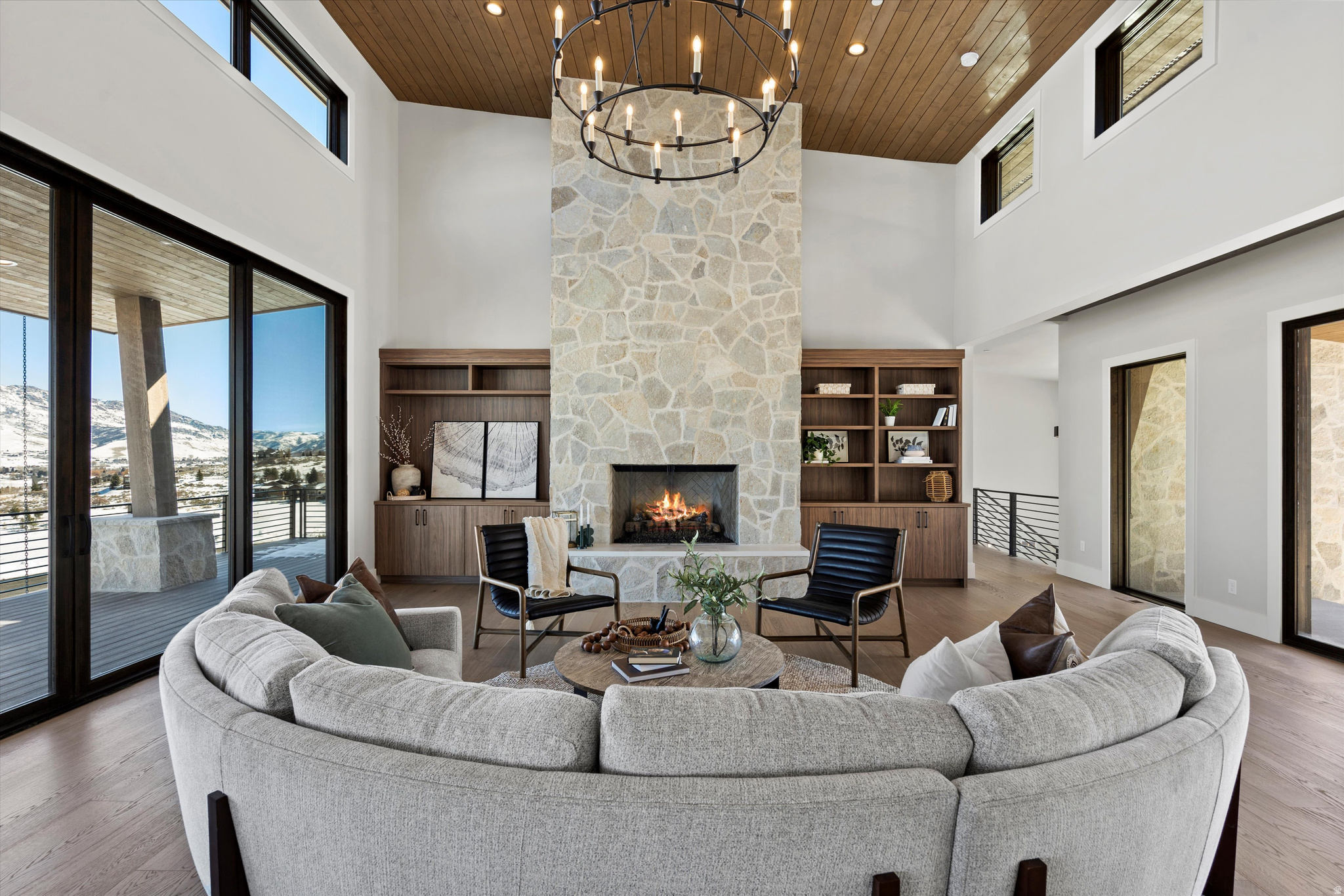 LEGACY MOUNTAIN - Residential