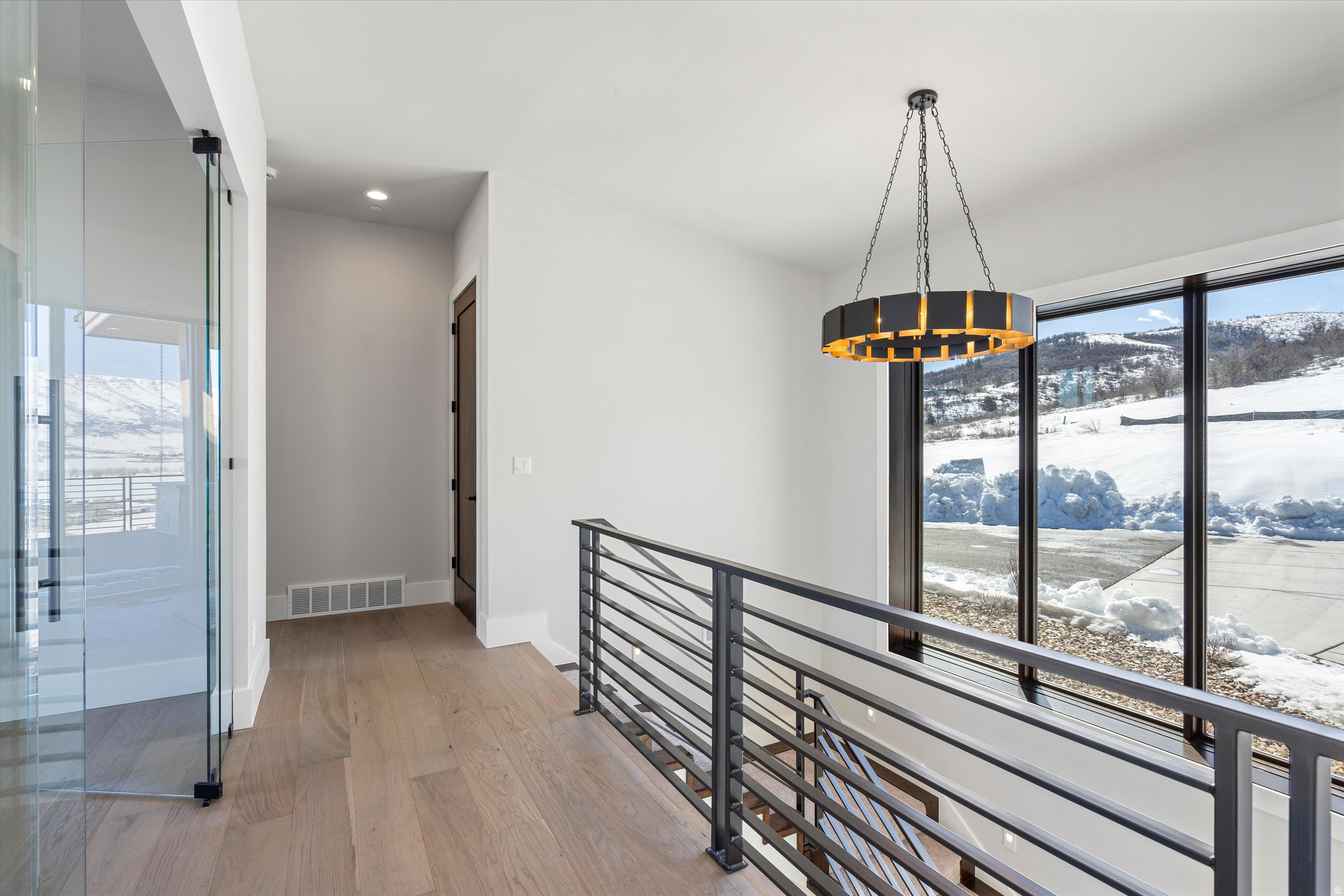 LEGACY MOUNTAIN - Residential