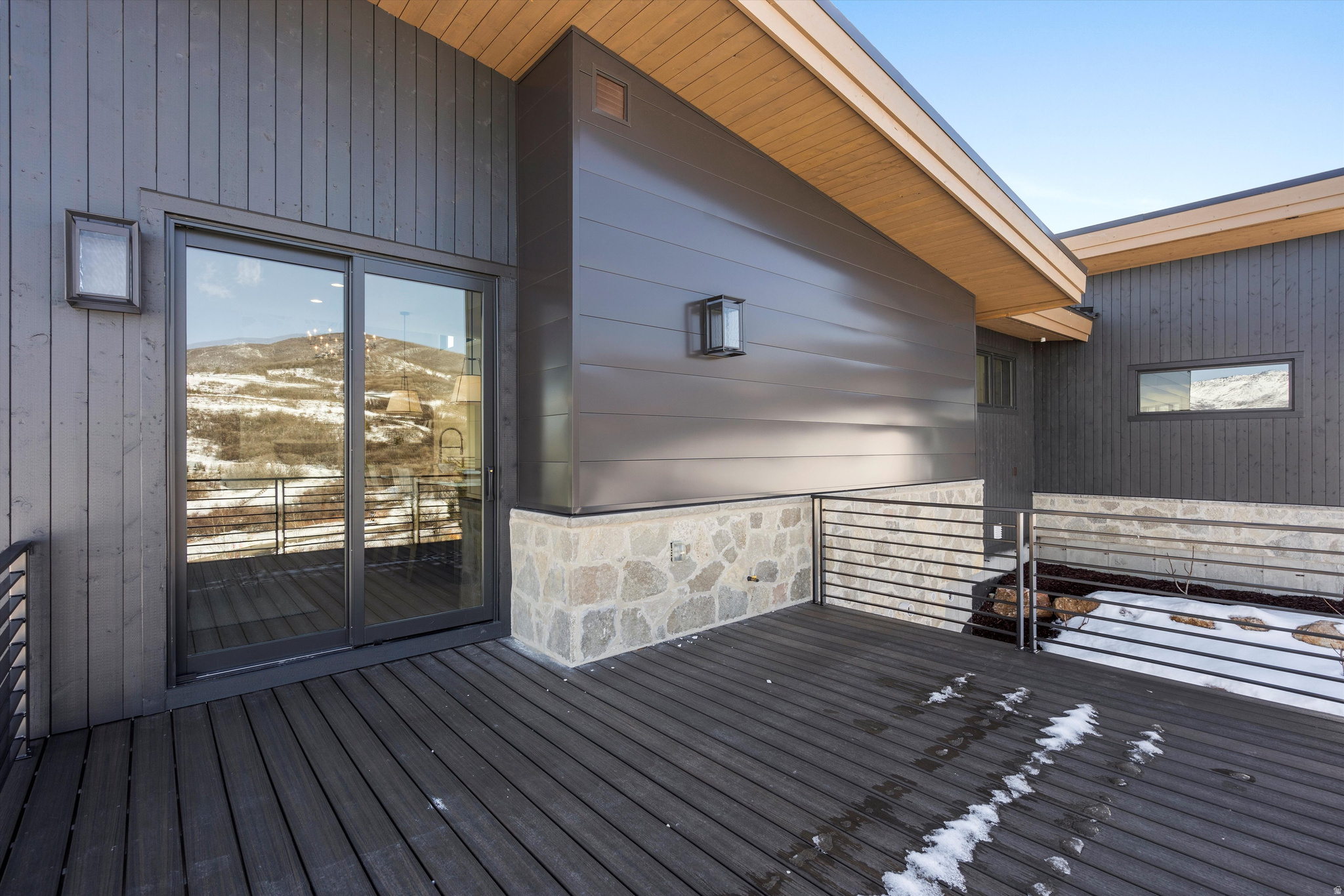 LEGACY MOUNTAIN - Residential