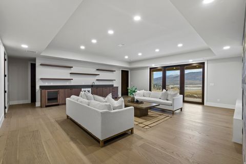 Tiny photo for 6251 E LEGACY DR, Huntsville, UT 84317 (MLS # 2127478)