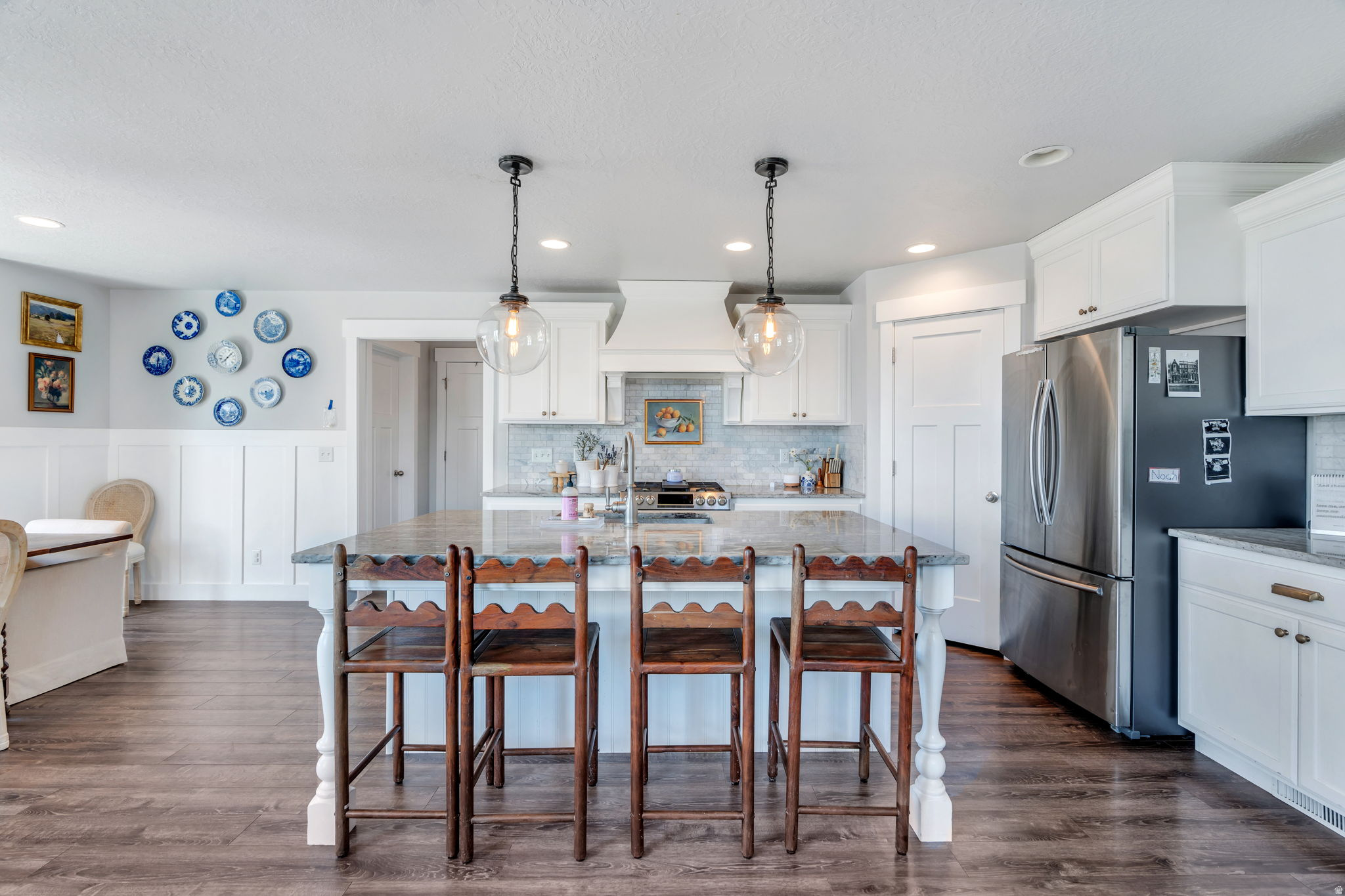 CANYON HILLS - Residential